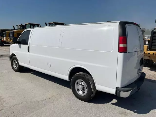 2014 Chevrolet Express G2500