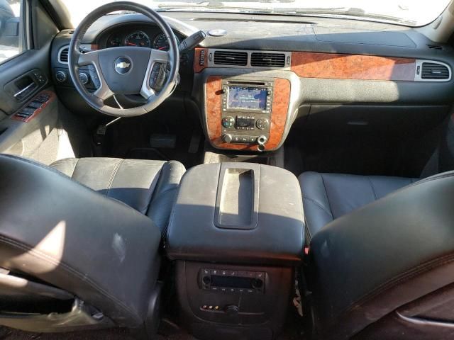 2011 Chevrolet Suburban K1500 LT