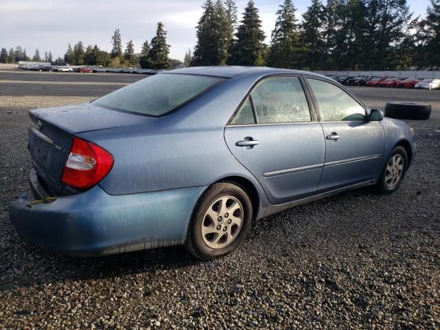 2004 Toyota Camry LE