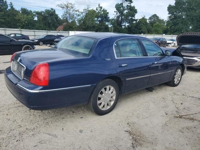 2009 Lincoln Town Car Signature Limited