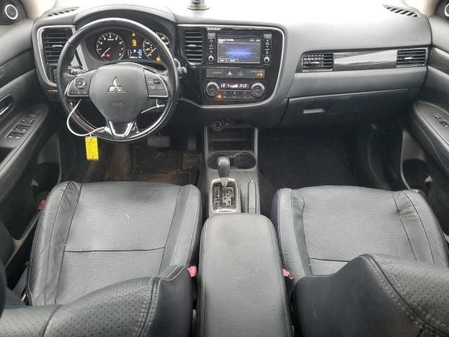 2016 Mitsubishi Outlander SE