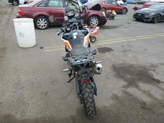 2023 KTM 890 Adventure R