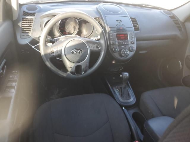 2011 KIA Soul +