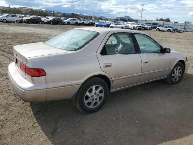 2000 Toyota Camry CE