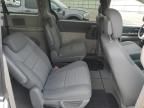 2010 Chrysler Town & Country LX