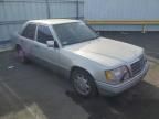 1995 Mercedes-Benz E 320 Base