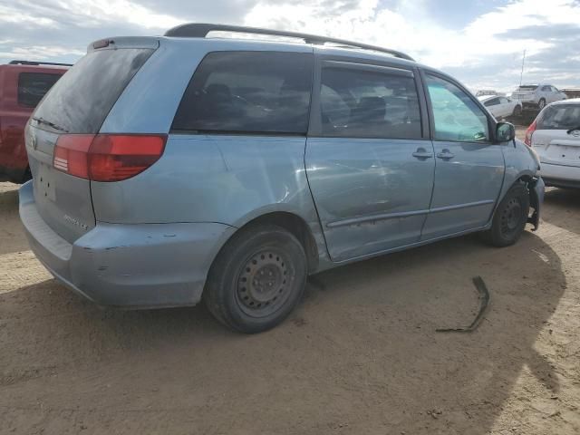 2005 Toyota Sienna CE