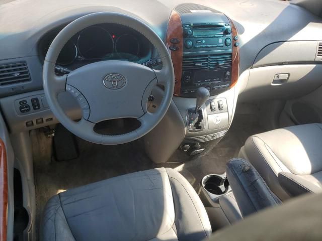 2006 Toyota Sienna XLE