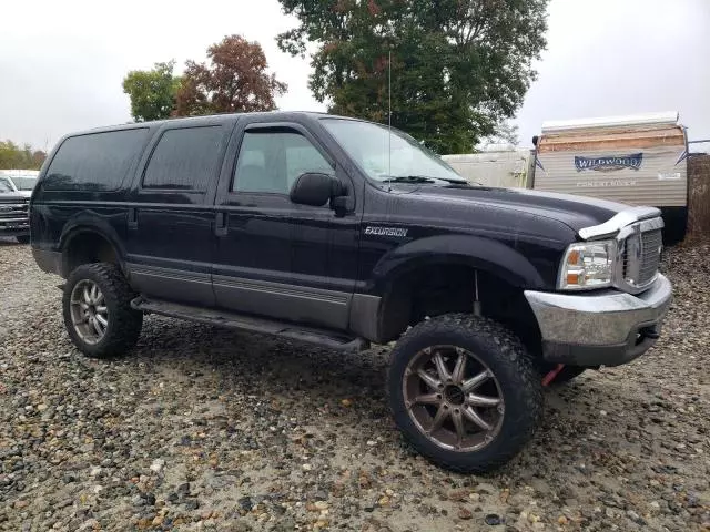 2004 Ford Excursion XLT