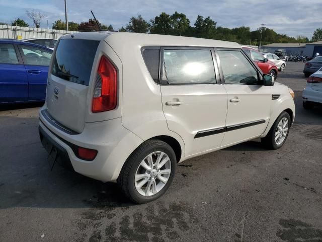 2013 KIA Soul +