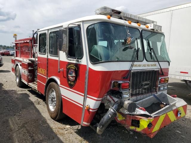 2000 Etyo 2000 Emergency ONE Firetruck