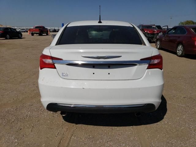 2013 Chrysler 200 Limited