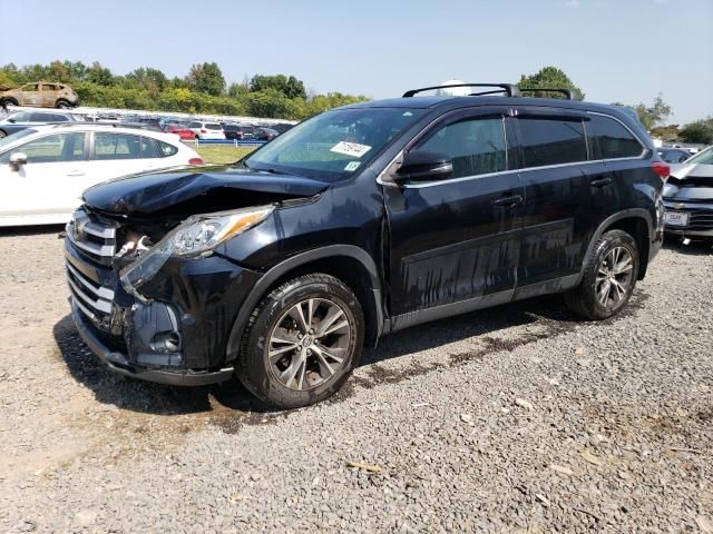 2019 Toyota Highlander LE