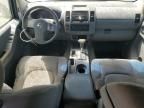 2005 Nissan Frontier Crew Cab LE