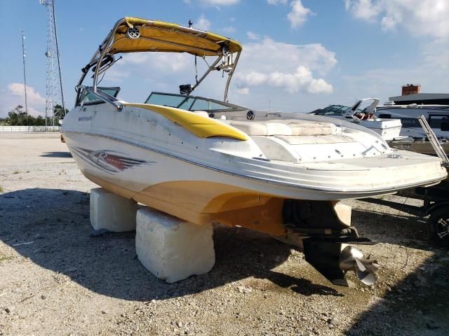 2009 Rinker Boat