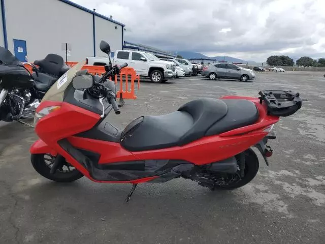 2014 Honda NSS300 A