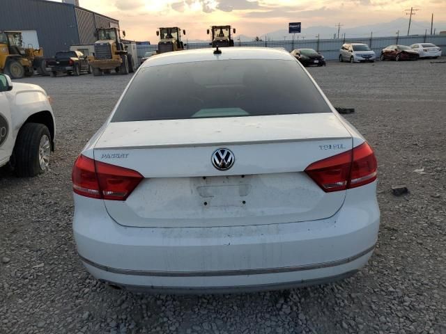 2012 Volkswagen Passat SEL