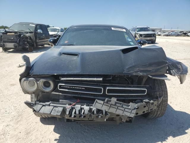 2015 Dodge Challenger SXT Plus