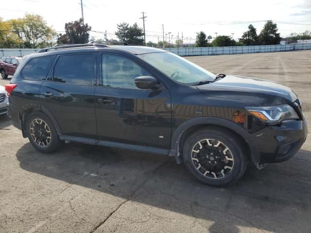 2020 Nissan Pathfinder SV