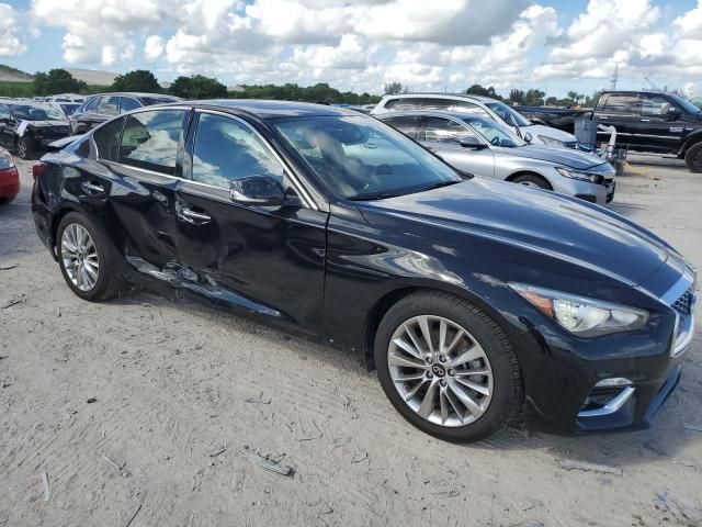 2021 Infiniti Q50 Luxe