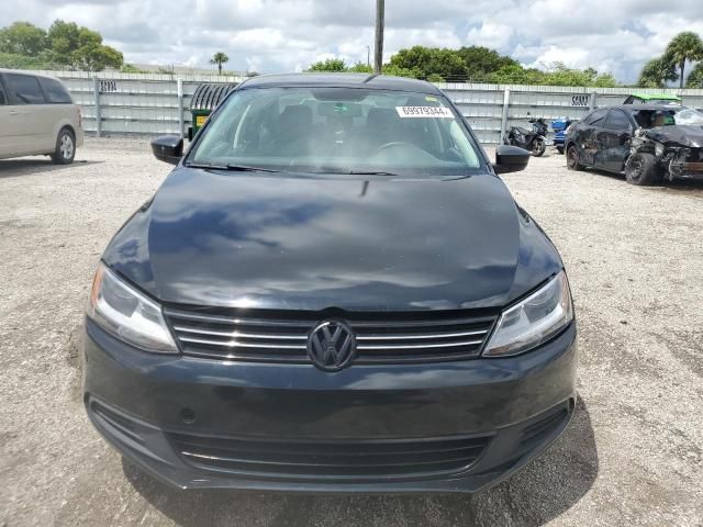 2013 Volkswagen Jetta Base