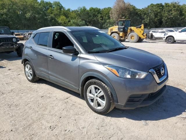 2019 Nissan Kicks S