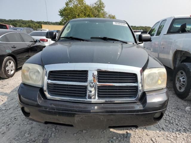 2007 Dodge Dakota Quad SLT