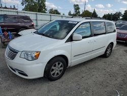 2012 Chrysler Town & Country Touring en venta en Lansing, MI