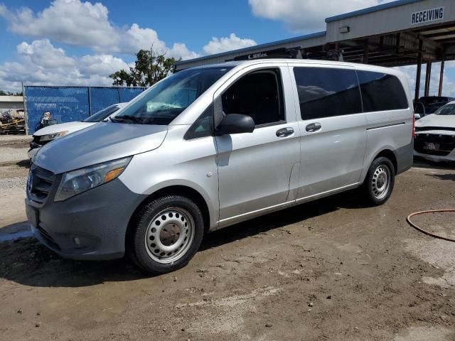 2016 Mercedes-Benz Metris