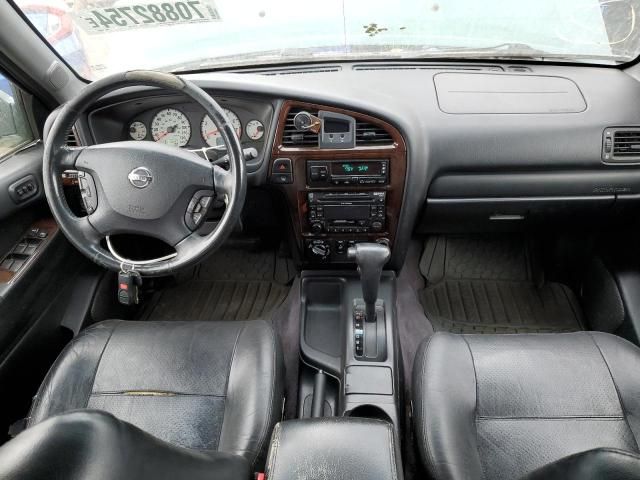 2002 Nissan Pathfinder LE