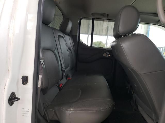 2005 Nissan Frontier Crew Cab LE