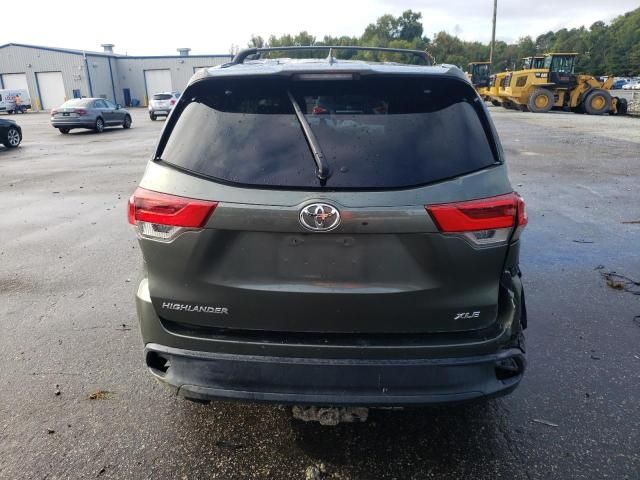 2018 Toyota Highlander SE