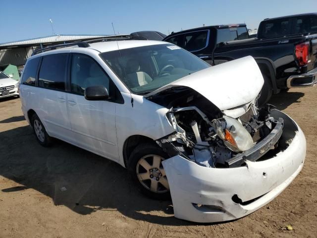 2006 Toyota Sienna CE