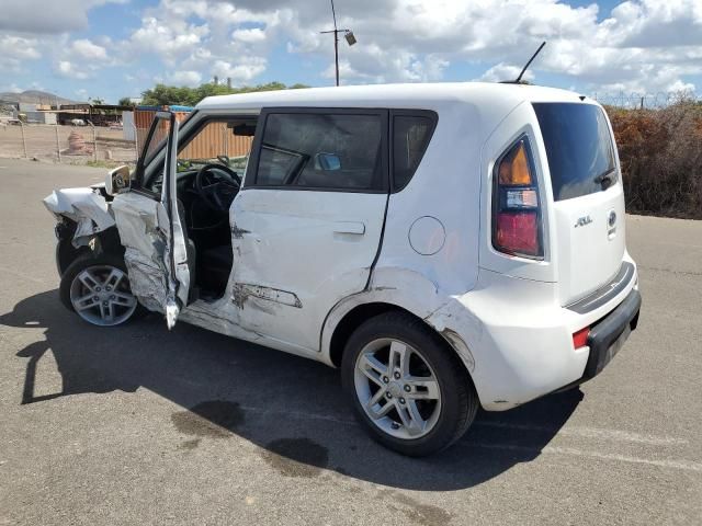 2010 KIA Soul +