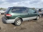 2001 Toyota Sienna LE