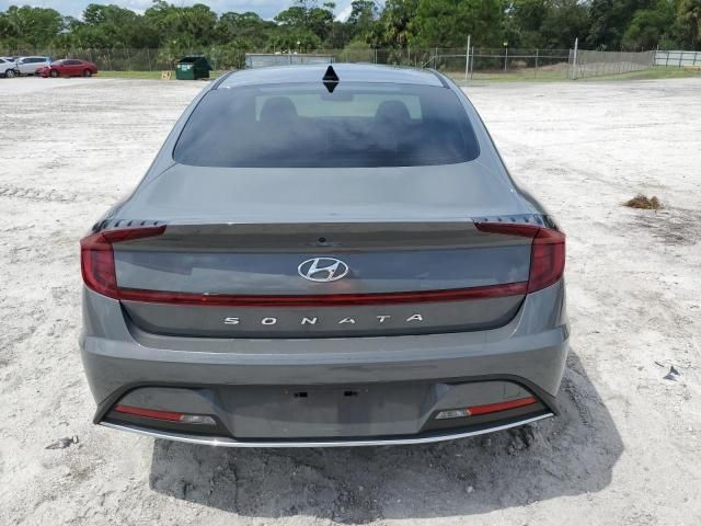 2022 Hyundai Sonata SE