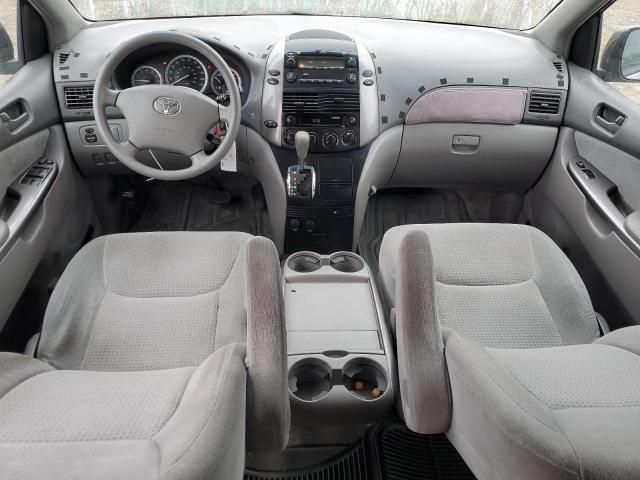 2007 Toyota Sienna CE