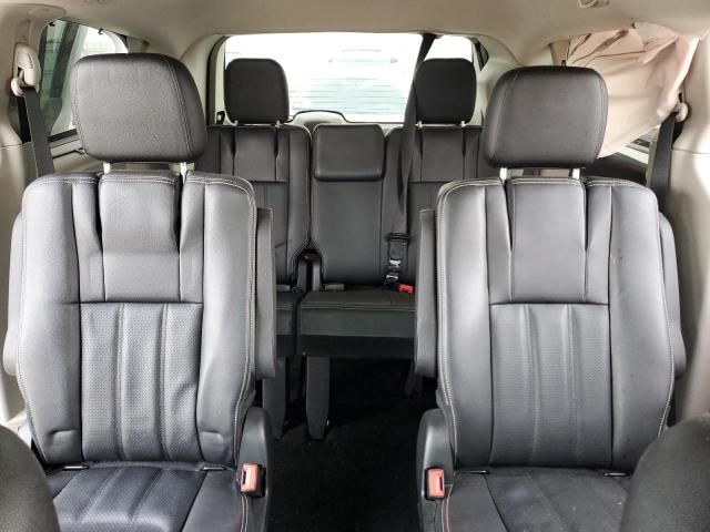 2017 Dodge Grand Caravan Crew