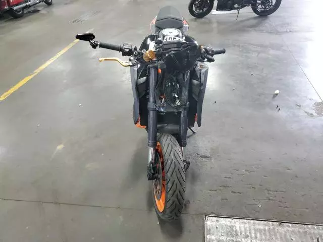 2014 KTM 1290 Super Duke R