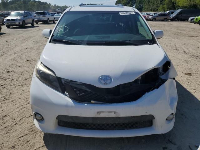 2017 Toyota Sienna SE