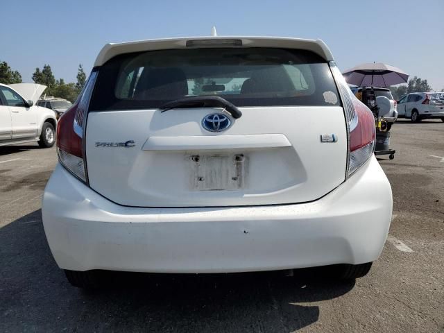 2015 Toyota Prius C