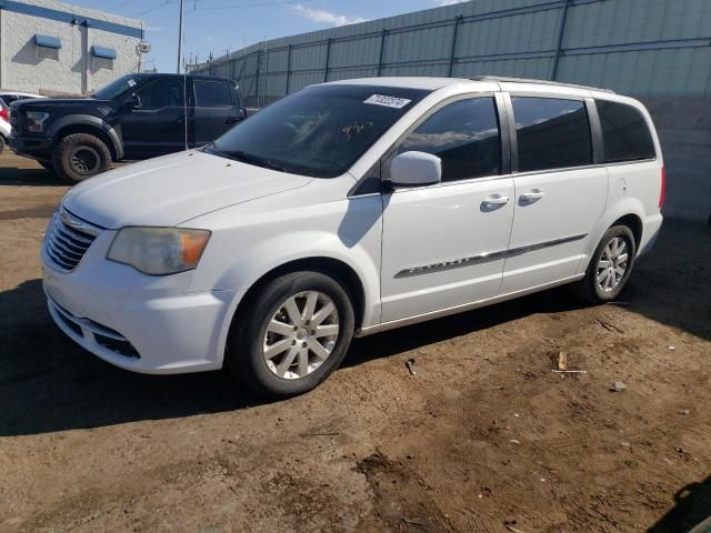 2014 Chrysler Town & Country Touring