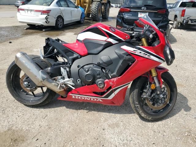 2021 Honda CBR1000 RA