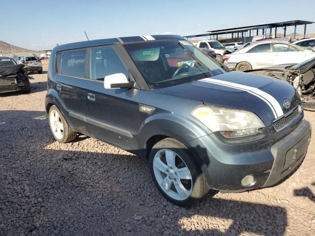 2010 KIA Soul +