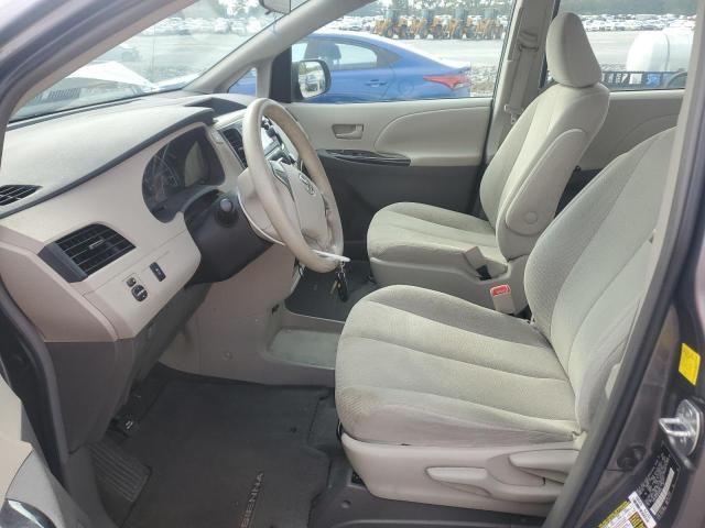 2011 Toyota Sienna