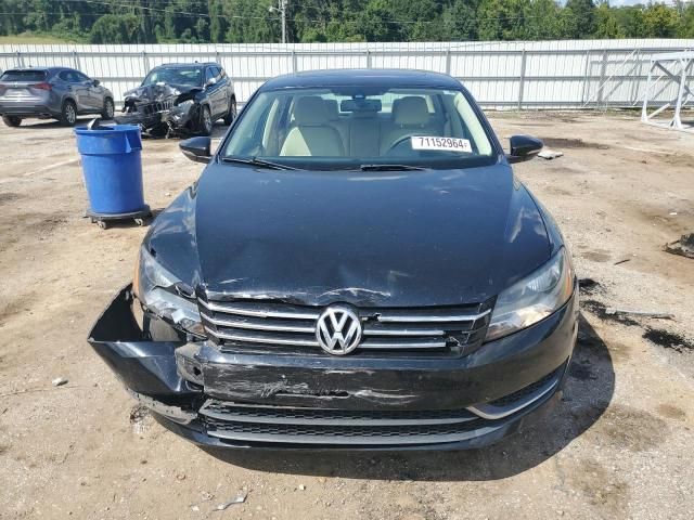 2012 Volkswagen Passat SE