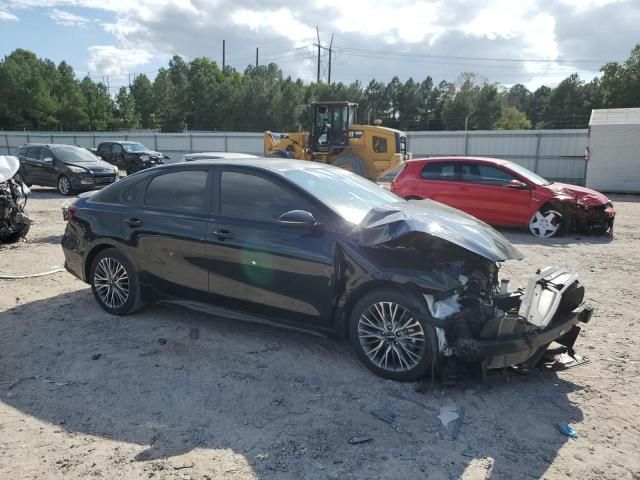 2023 KIA Forte GT Line