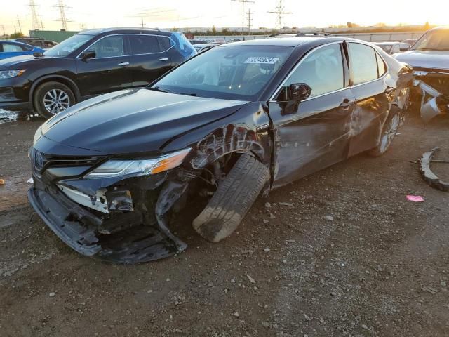 2020 Toyota Camry XLE