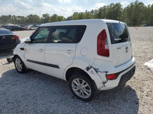 2013 KIA Soul +