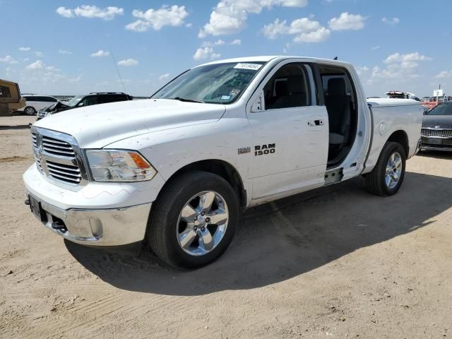 2015 Dodge RAM 1500 SLT